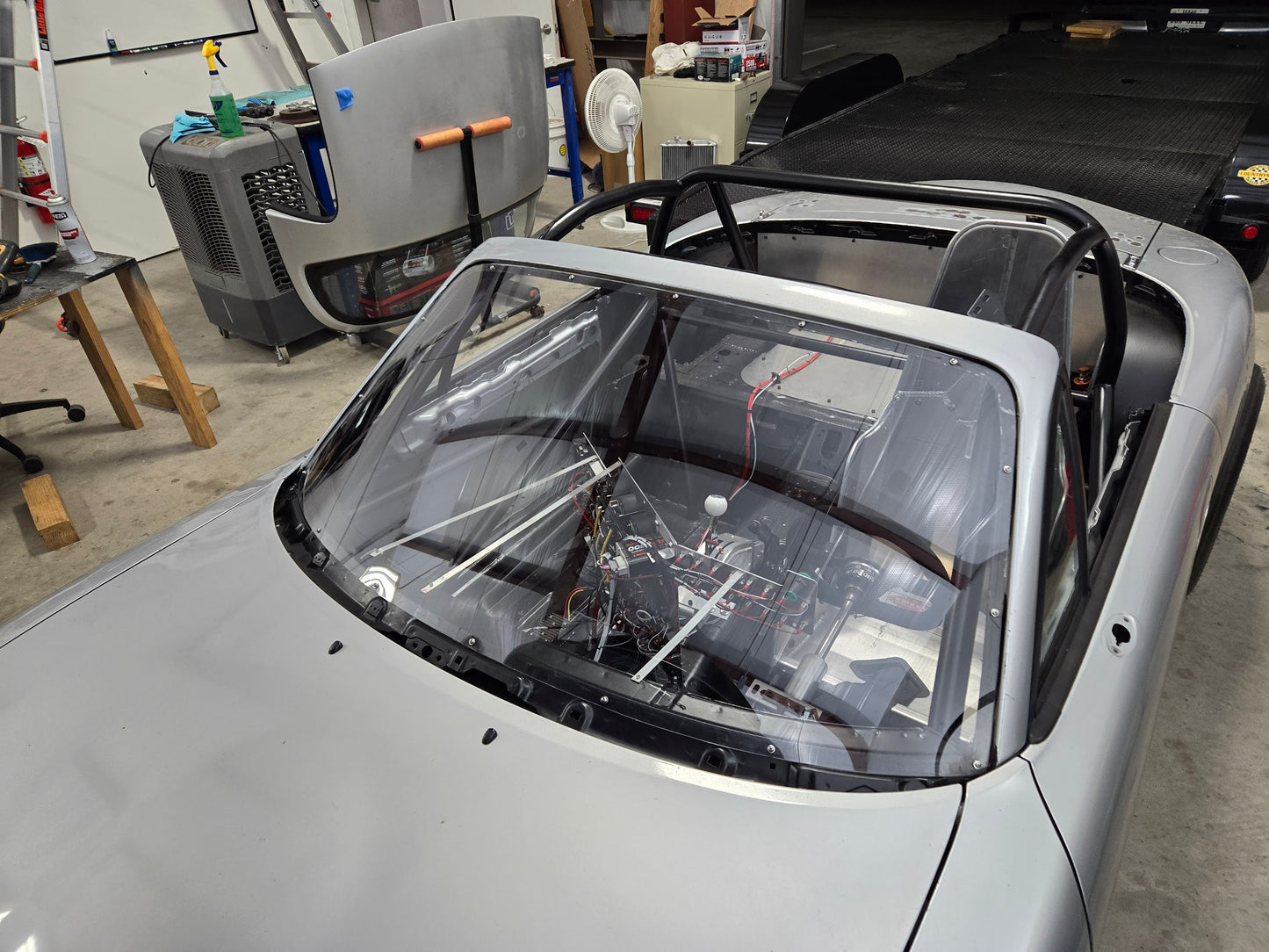 90-05 Miata Polycarbonate (Lexan) Windshield 1/8" Thick